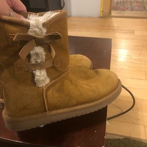 Woman’s Koolaburra by Ugg winter boots size 5